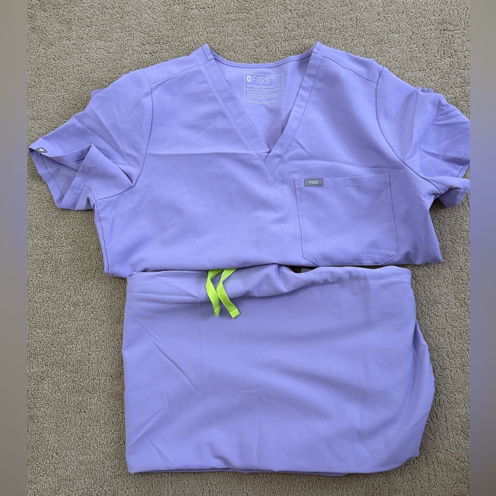 FIGS Scrub Set – Lavender Dew